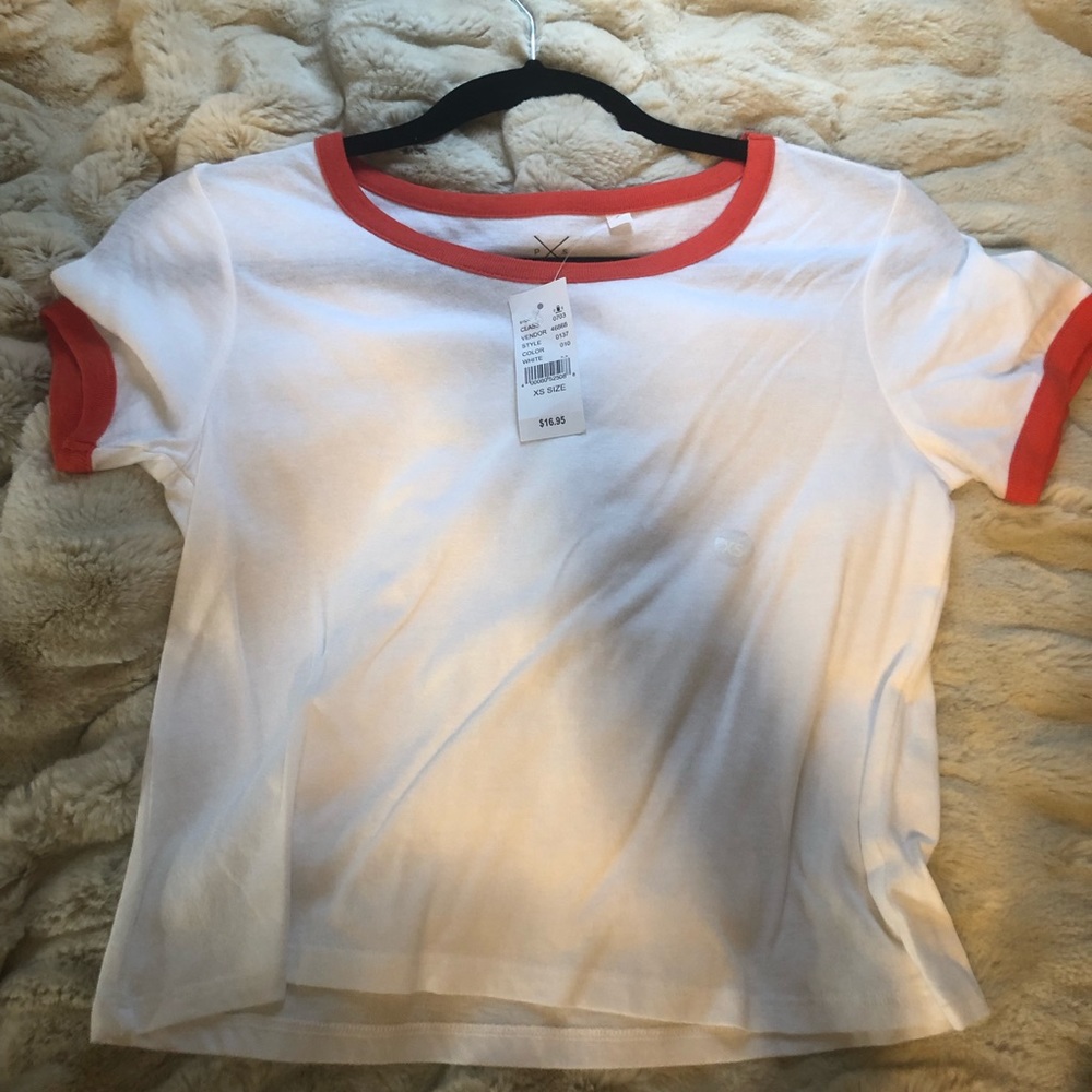 NEVER WORN. NEW WITH TAGS. super cute basic tee